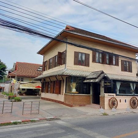 Ban Thong U, The Landmark Чиангмай Екстериор снимка